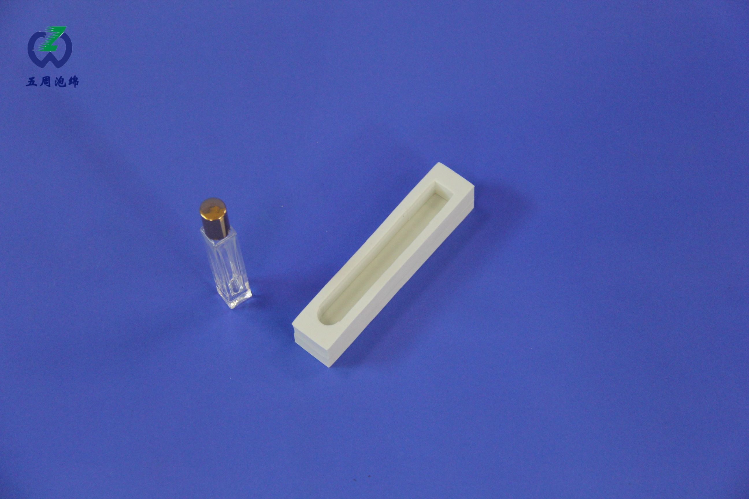 你的精油瓶易碎易晃動(dòng)？EVA泡棉定制內(nèi)襯能避免哪些風(fēng)險(xiǎn)？