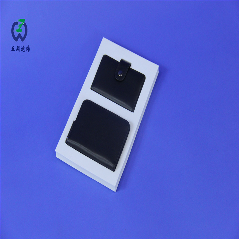 戶(hù)外用品包裝：EVA泡棉內(nèi)襯的耐候與多功能防護(hù)技巧